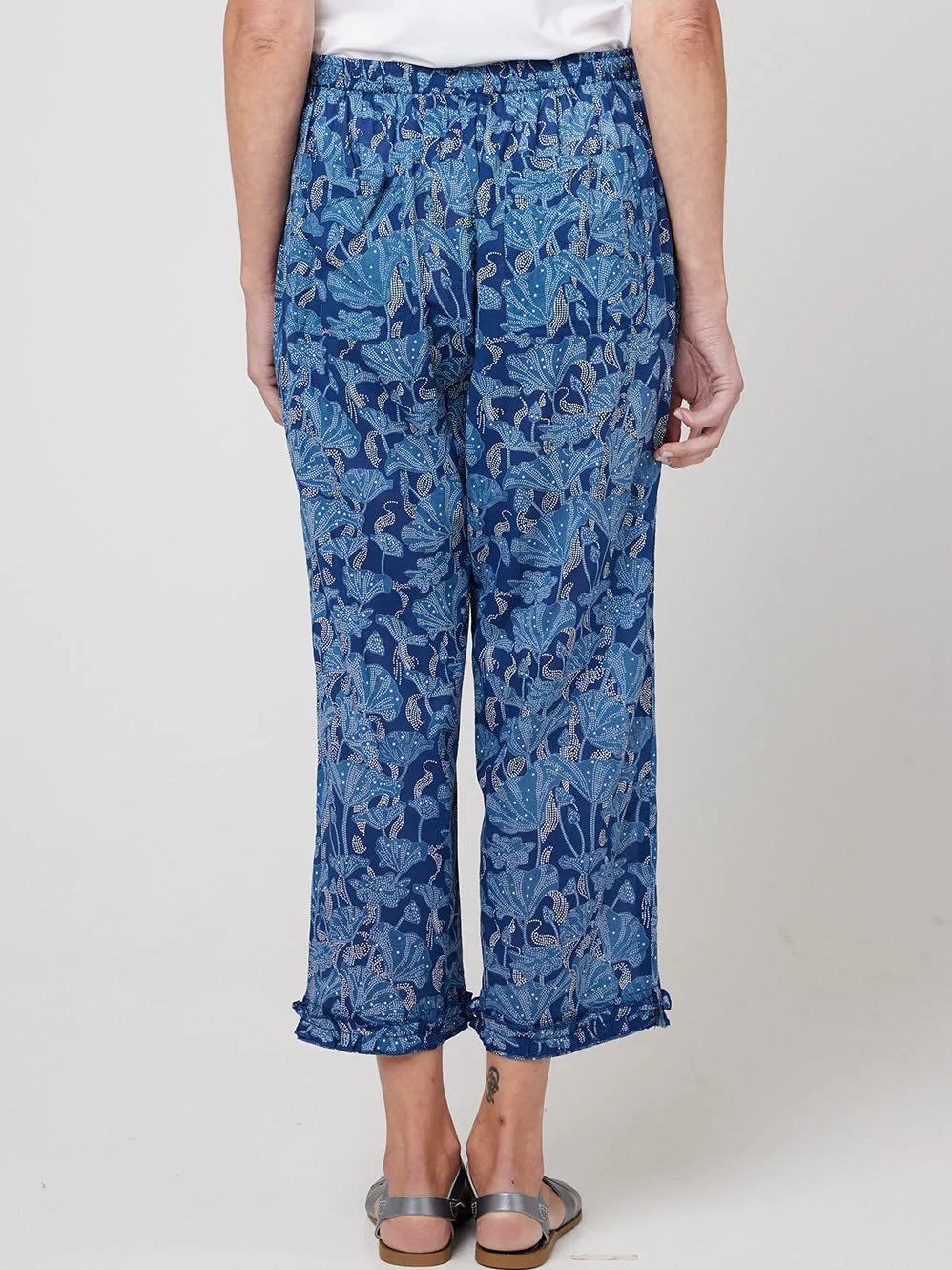 CAKE CAPRI RUFFLE PANT